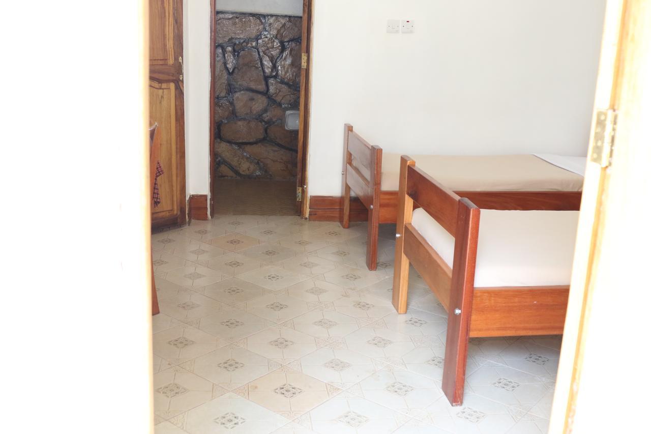 Neneu Hotel Моши Экстерьер фото