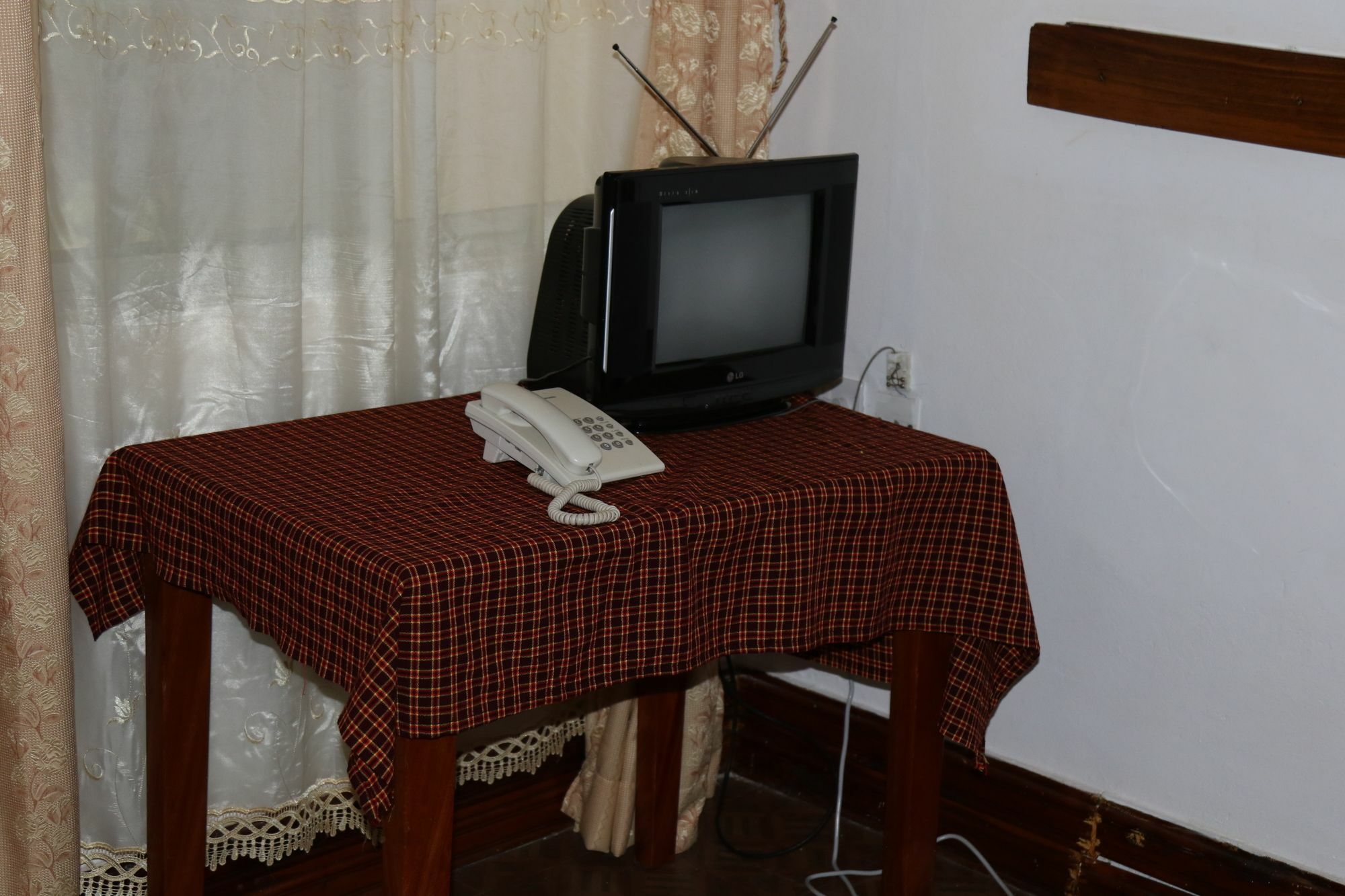 Neneu Hotel Моши Экстерьер фото